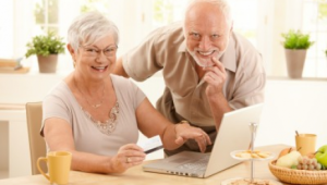 An older couple who are happy with their Life Settlement.